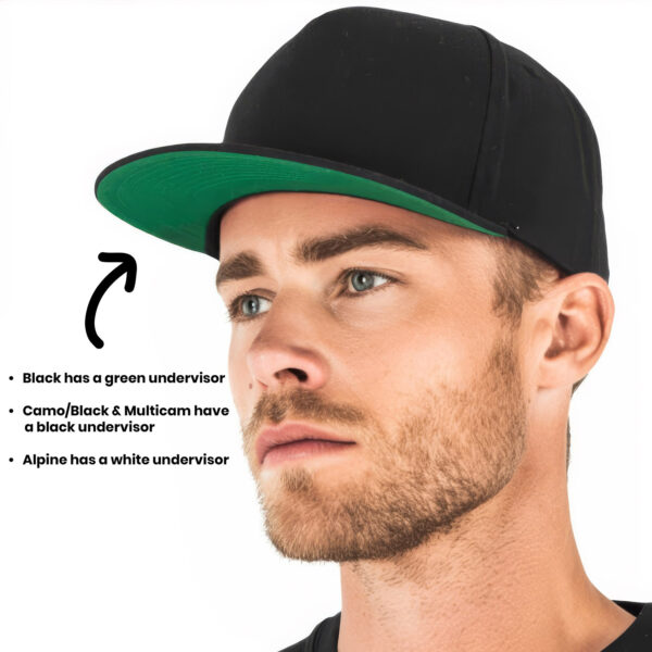 green-undervisor Flat Bill Snapback Cap